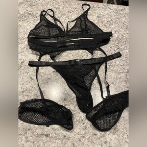 Black Lace Lingerie Set size XXXL